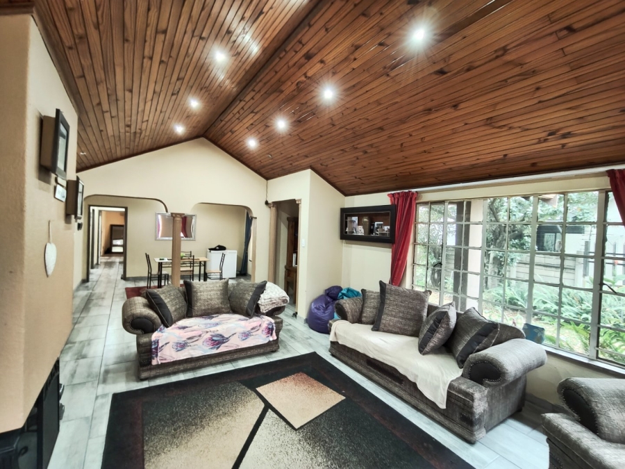 3 Bedroom Property for Sale in Vaalpark Free State